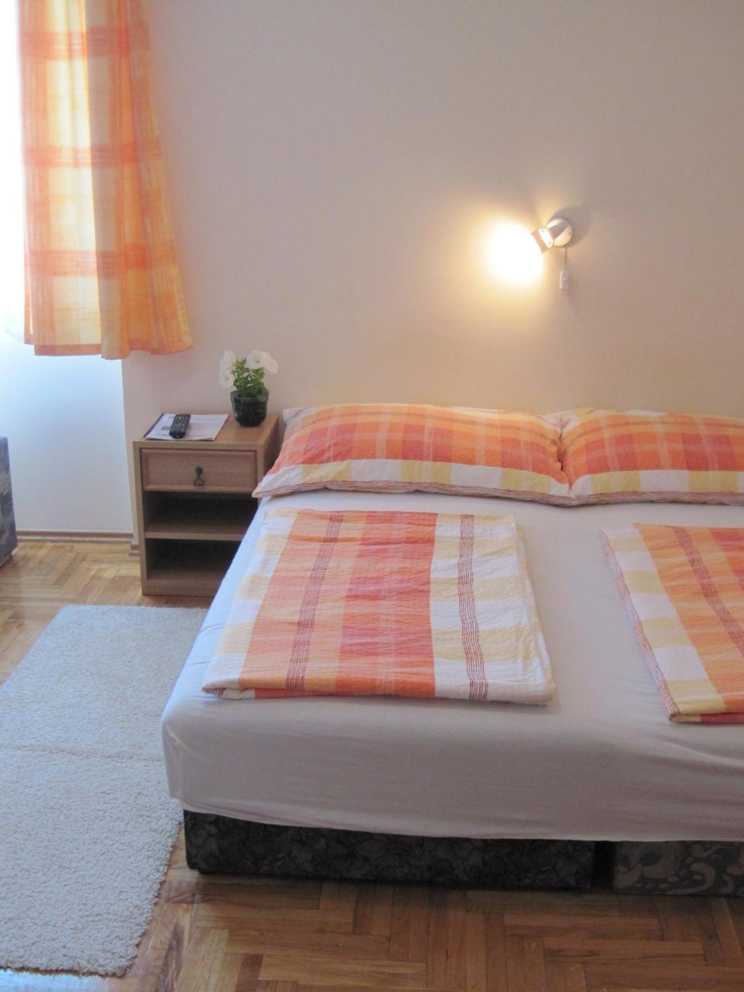 Suele Apartments & Rooms Balatonfured Ngoại thất bức ảnh